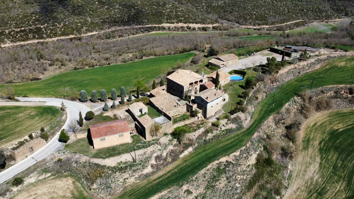 Vista aèria de Cal Prat Barrina des del sud-oest