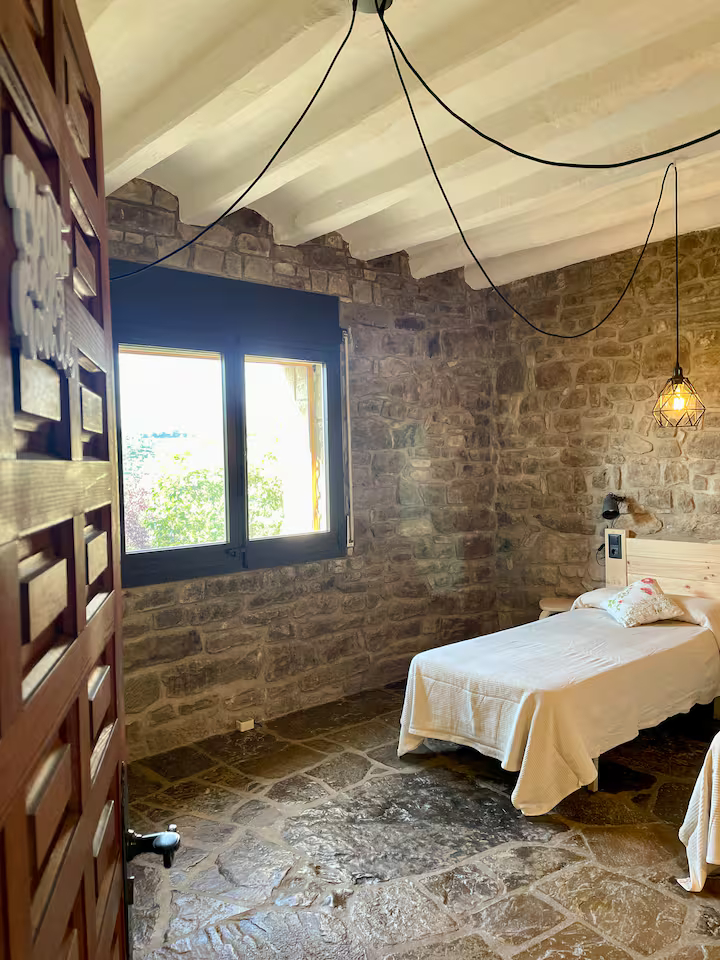 Quarto dels homes, porta